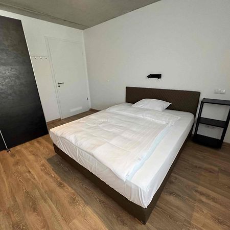 City Hotel Und City Apartments Centrum Кайзерслаутерн Экстерьер фото